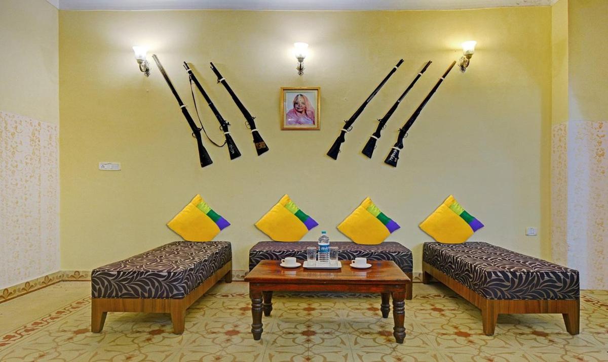 Utsav Niwas Hotel 3*